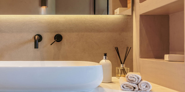 Reforma de Baños Brazatortas · Amplia variedad de Revestimientos para Baños