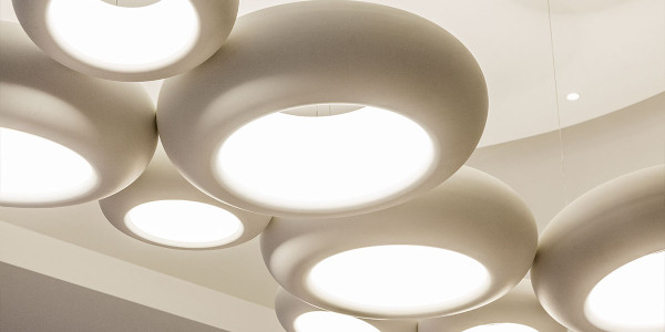 Reformas Integrales Cózar · Iluminación e Instalaciones Eléctricas