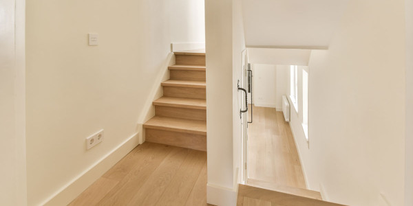 Rehabilitación / Reformas de Casas Argamasilla de Calatrava · Reformas de Escaleras y Pasillos